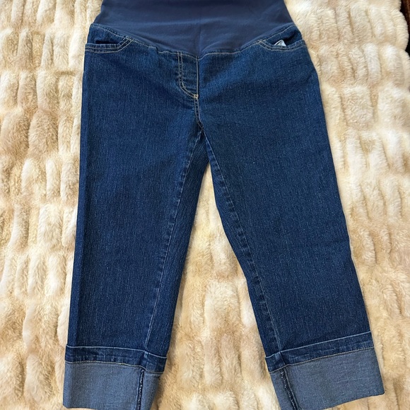 One is brand new and 2 Like new, various sizes,XS, SM,Medium.Bootcut,skinny,crop - Picture 6 of 7